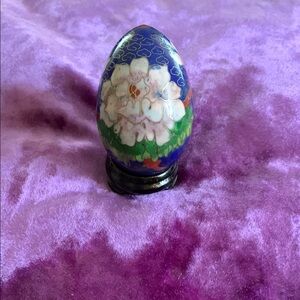cloisonné egg on a stand